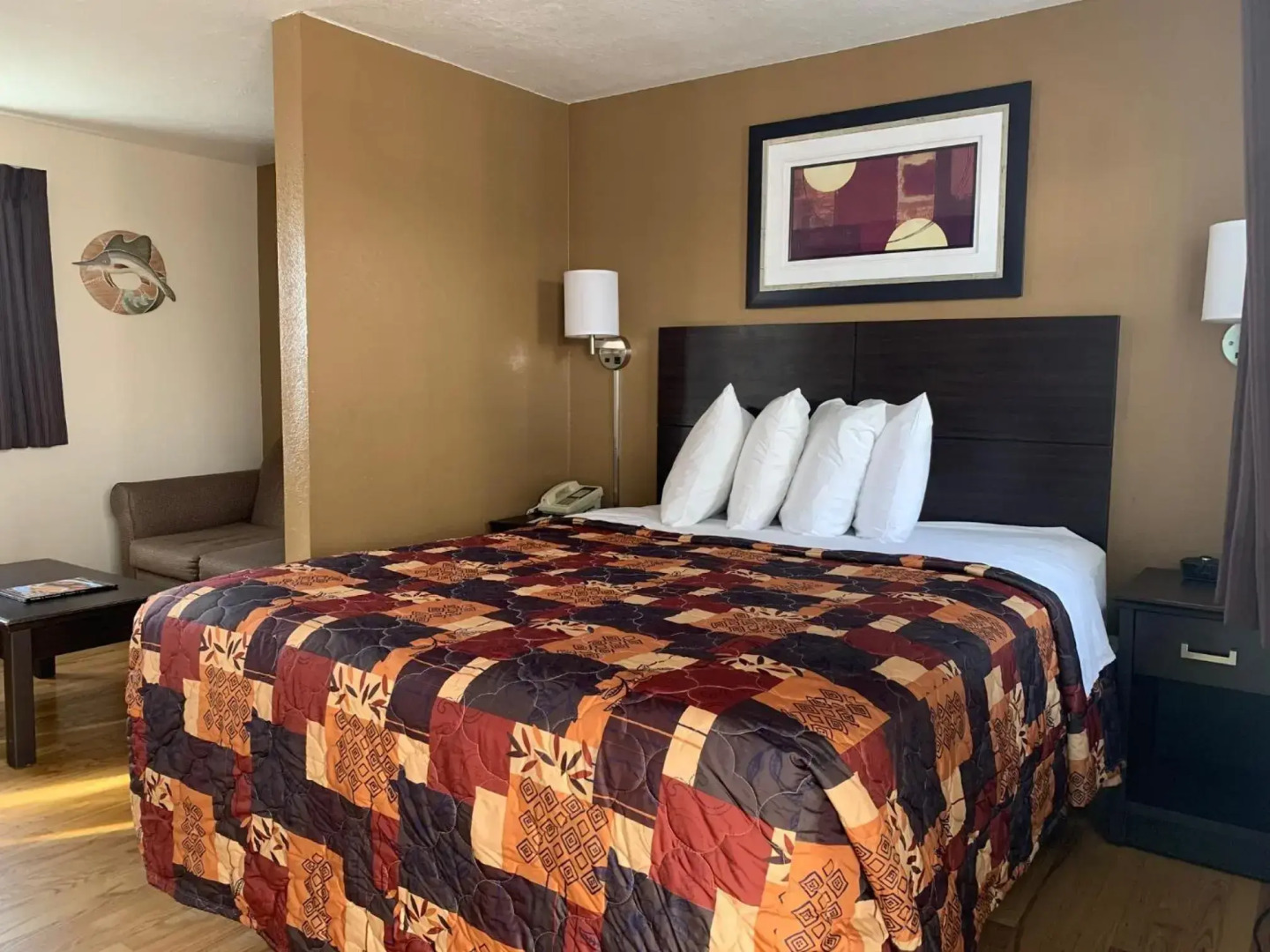 Seahorse Inn and Cottages