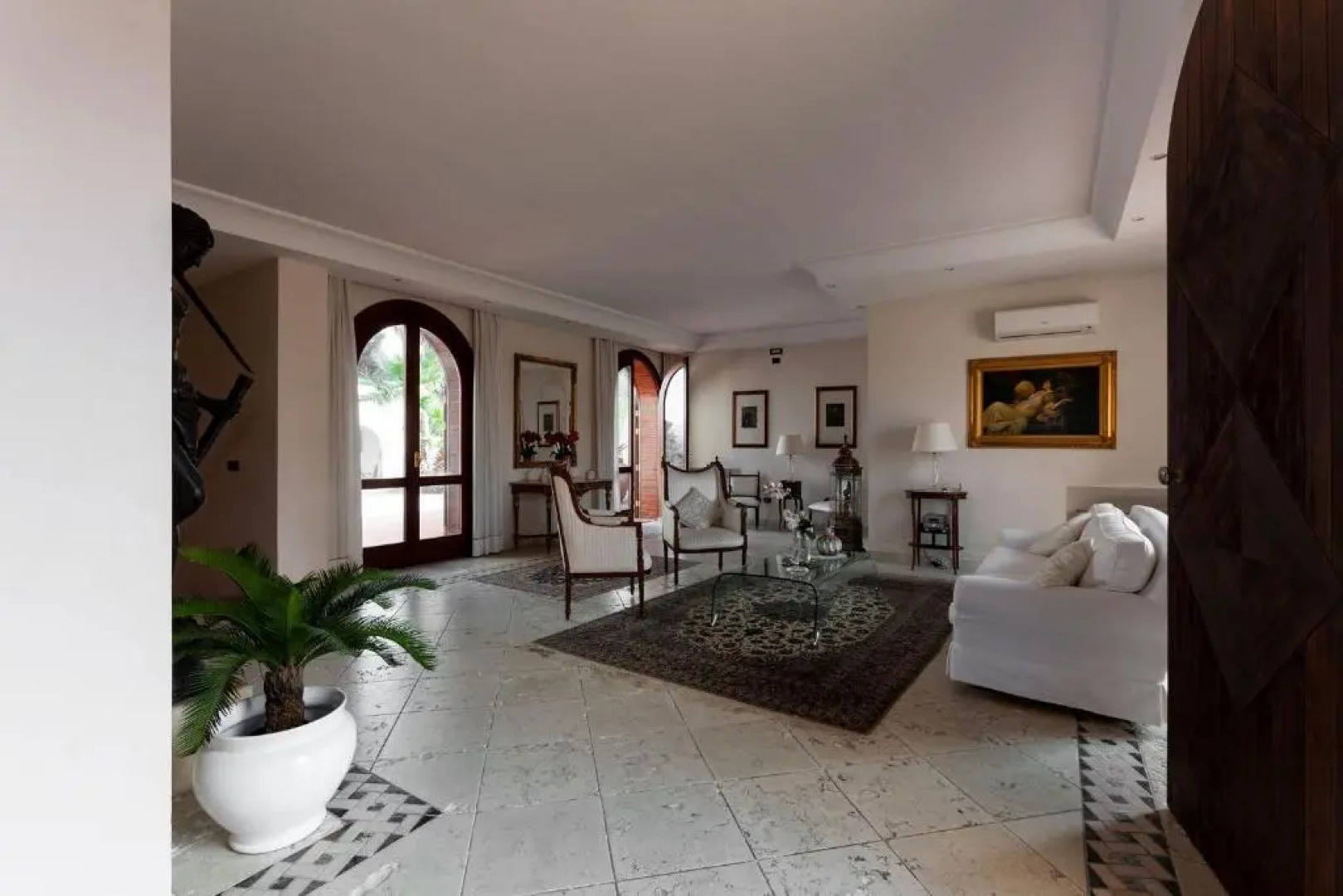 Villa piscina, campo calcetto, tennis, sauna m850