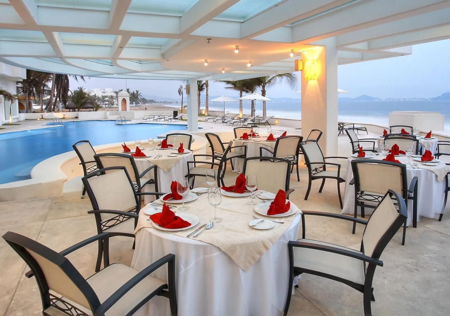 Camino Real Manzanillo