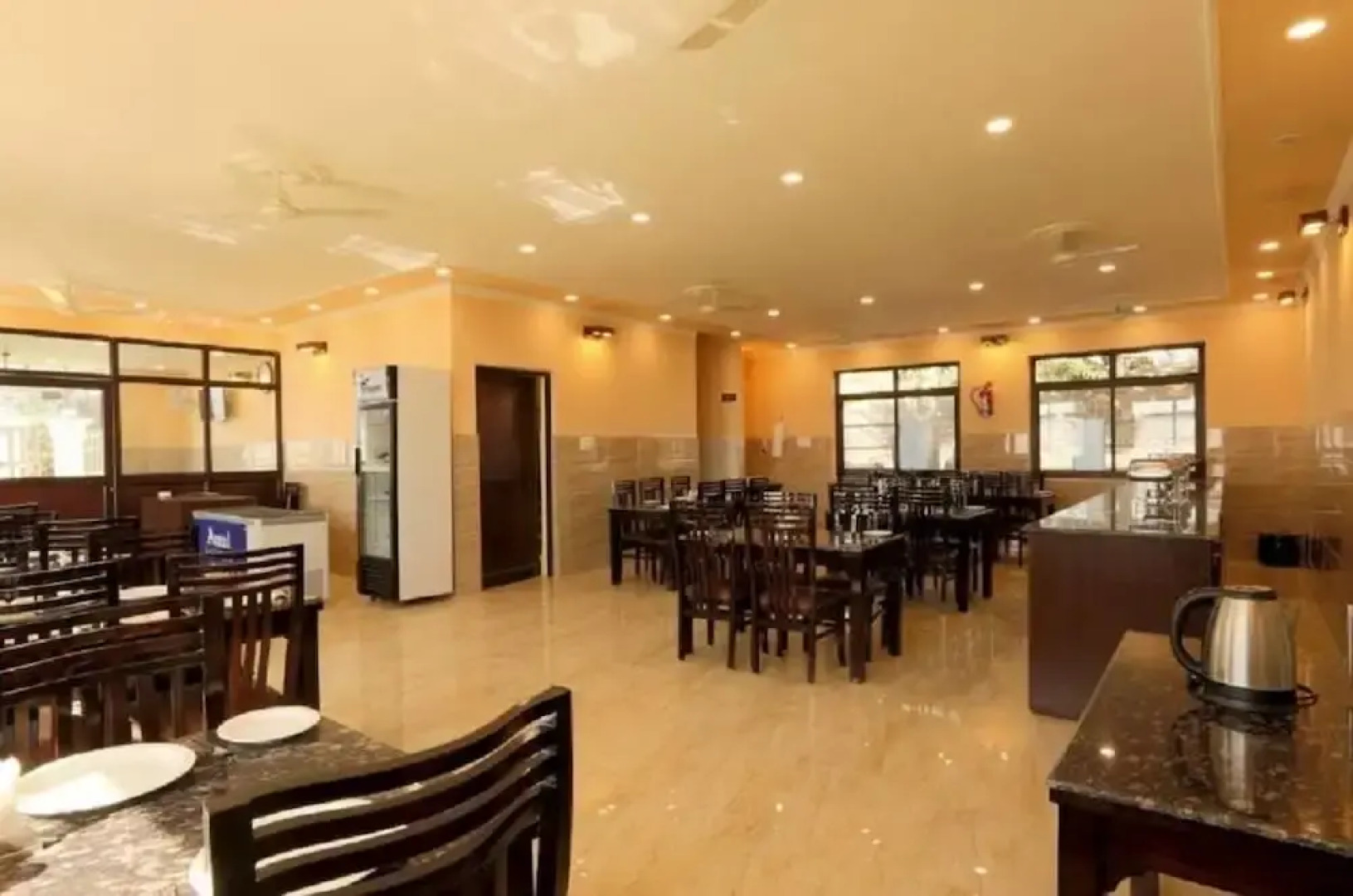 Charekh Food & Forest Resort