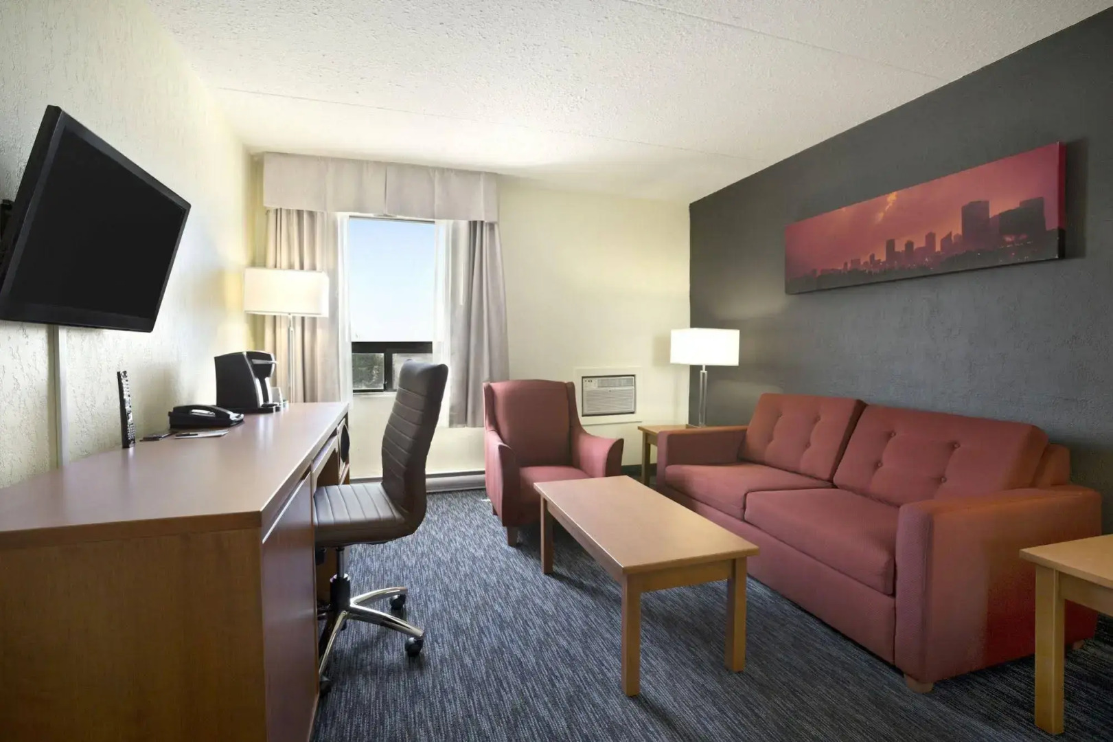 Travelodge by Wyndham Edmonton West