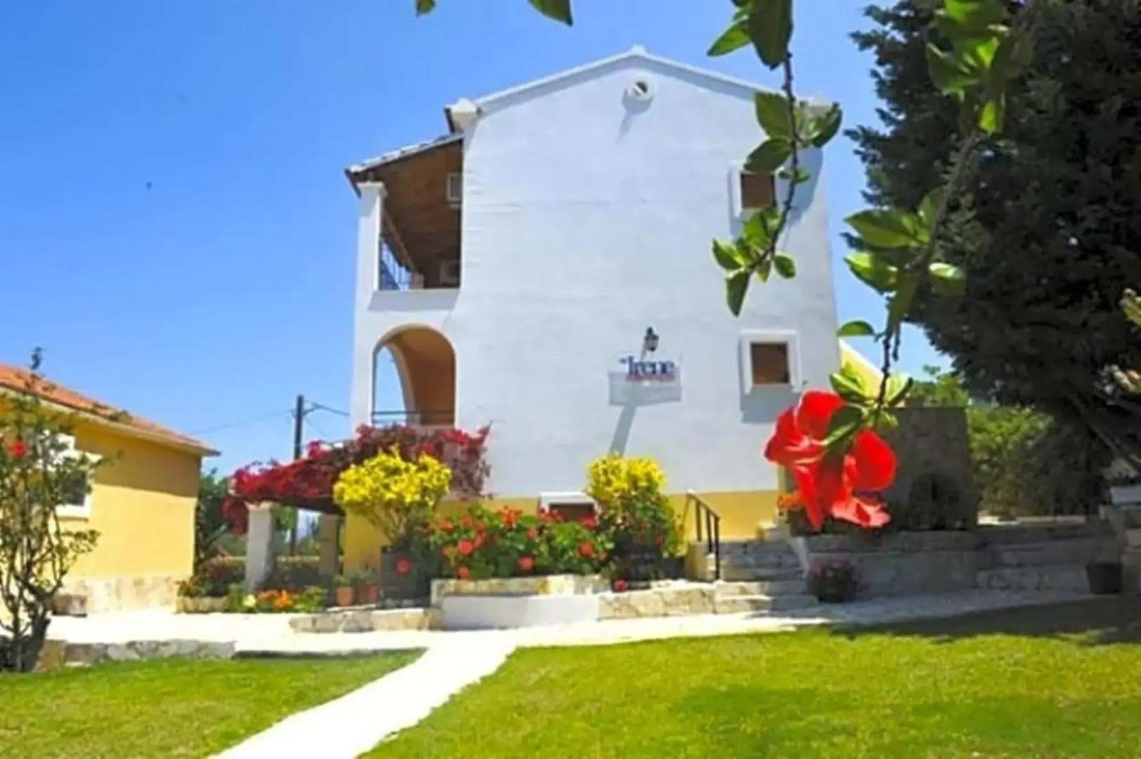 Irene Apartments - Acharavi