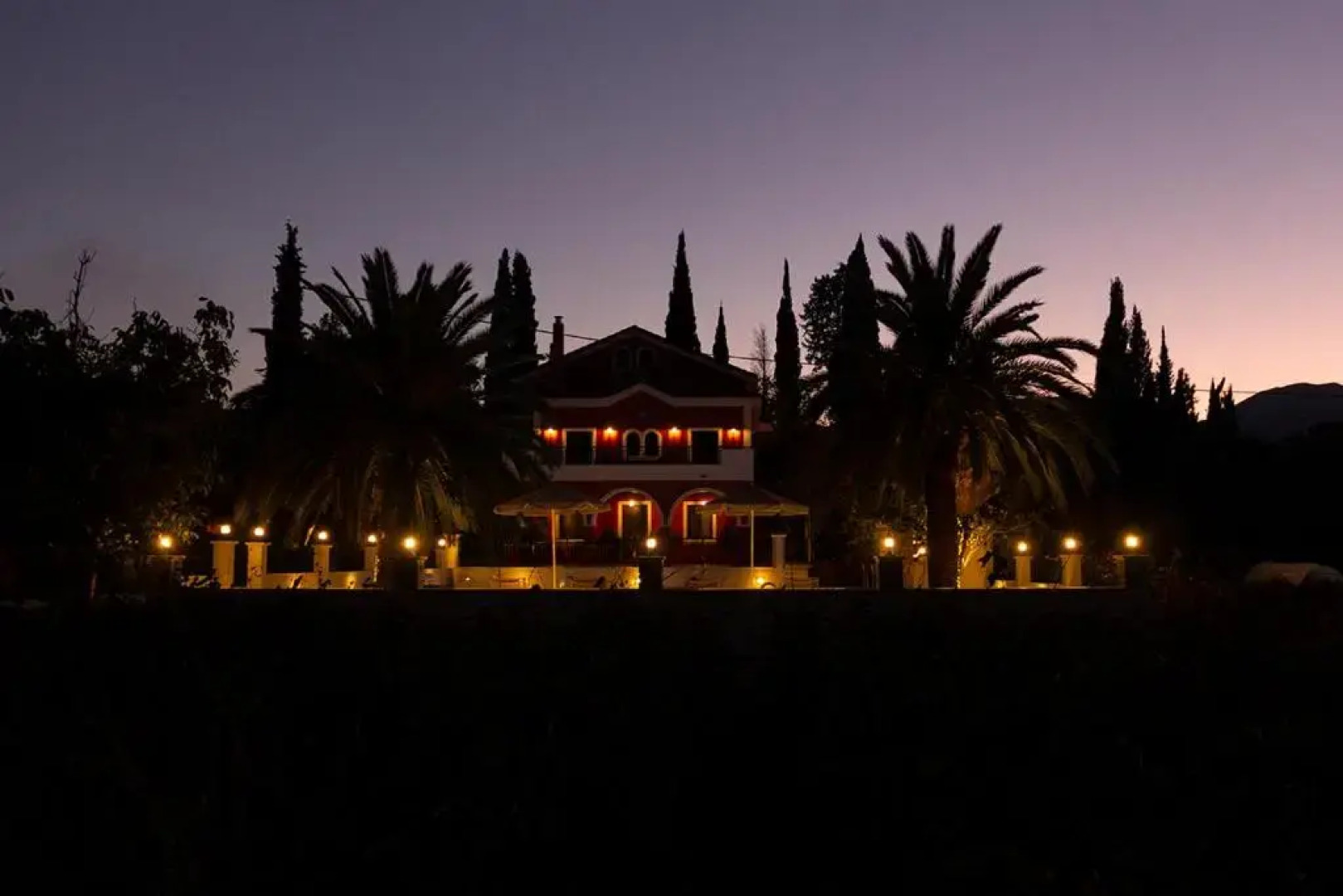 Zissis Villa & pool 5min drive to beach