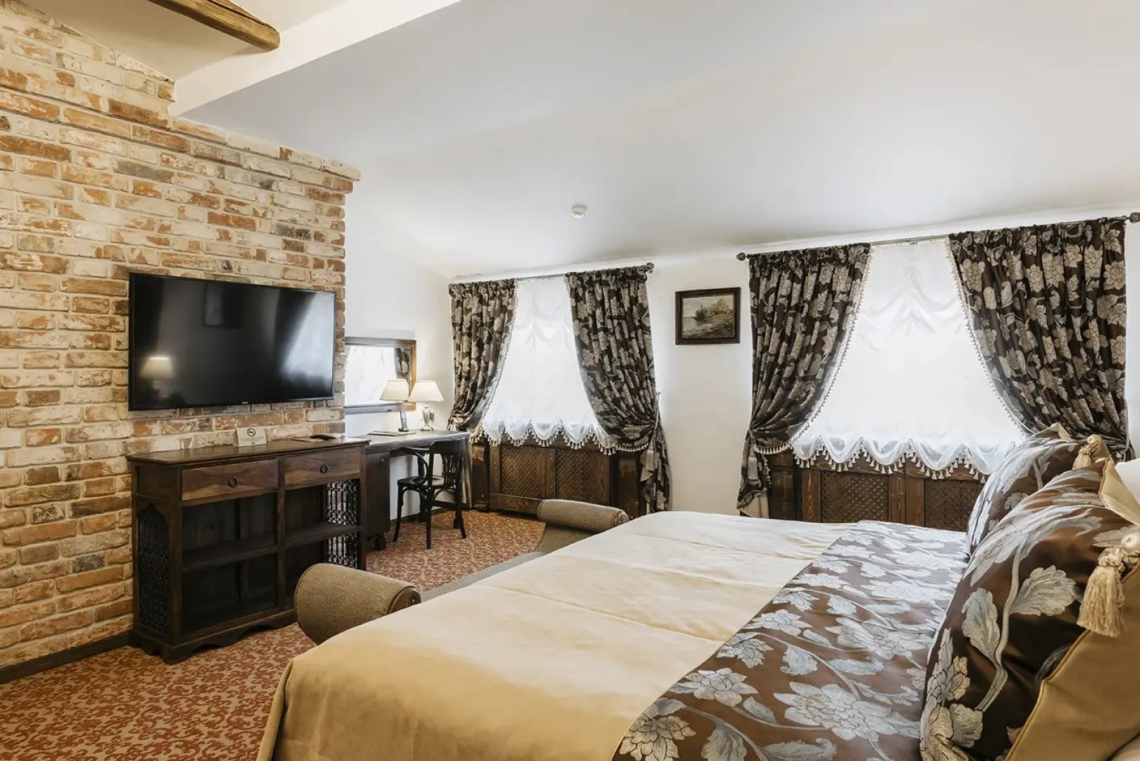 Гостинично-развлекательный комплекс «Старый Город»