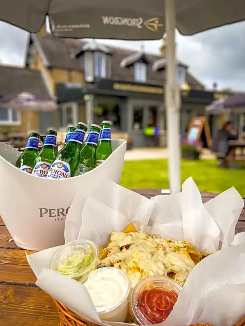 Mackenzies Highland Inn