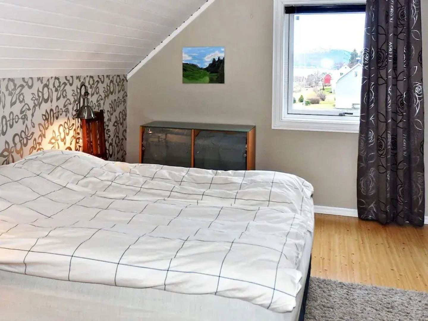 10 Person Holiday Home in Haramsøy
