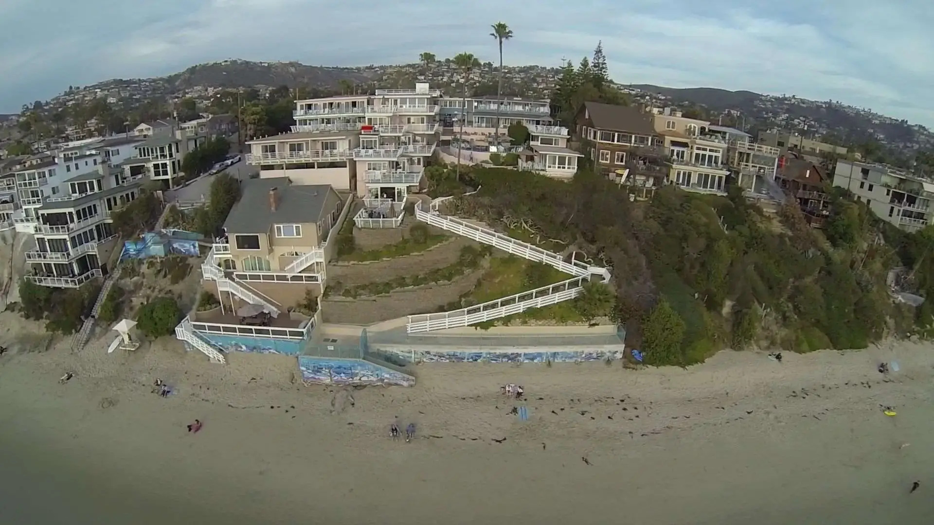 Laguna Surf Lodge by SCP Hotels