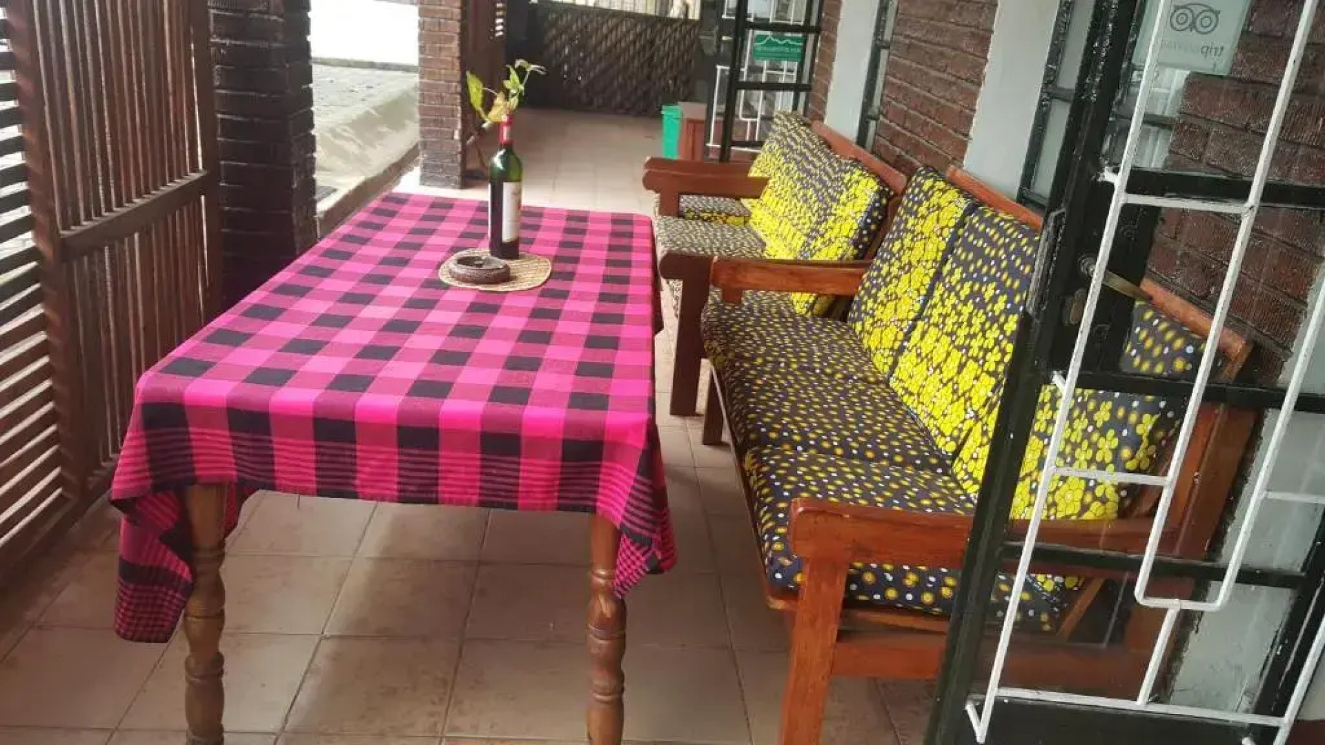 Golden monkey guest house