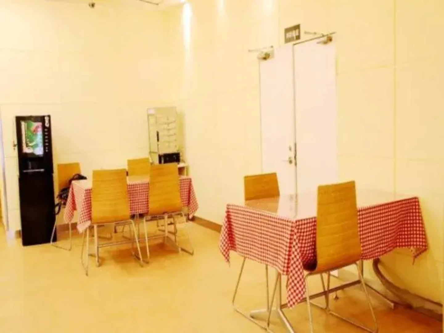 7 Days Inn Nanjing Ruijin Road