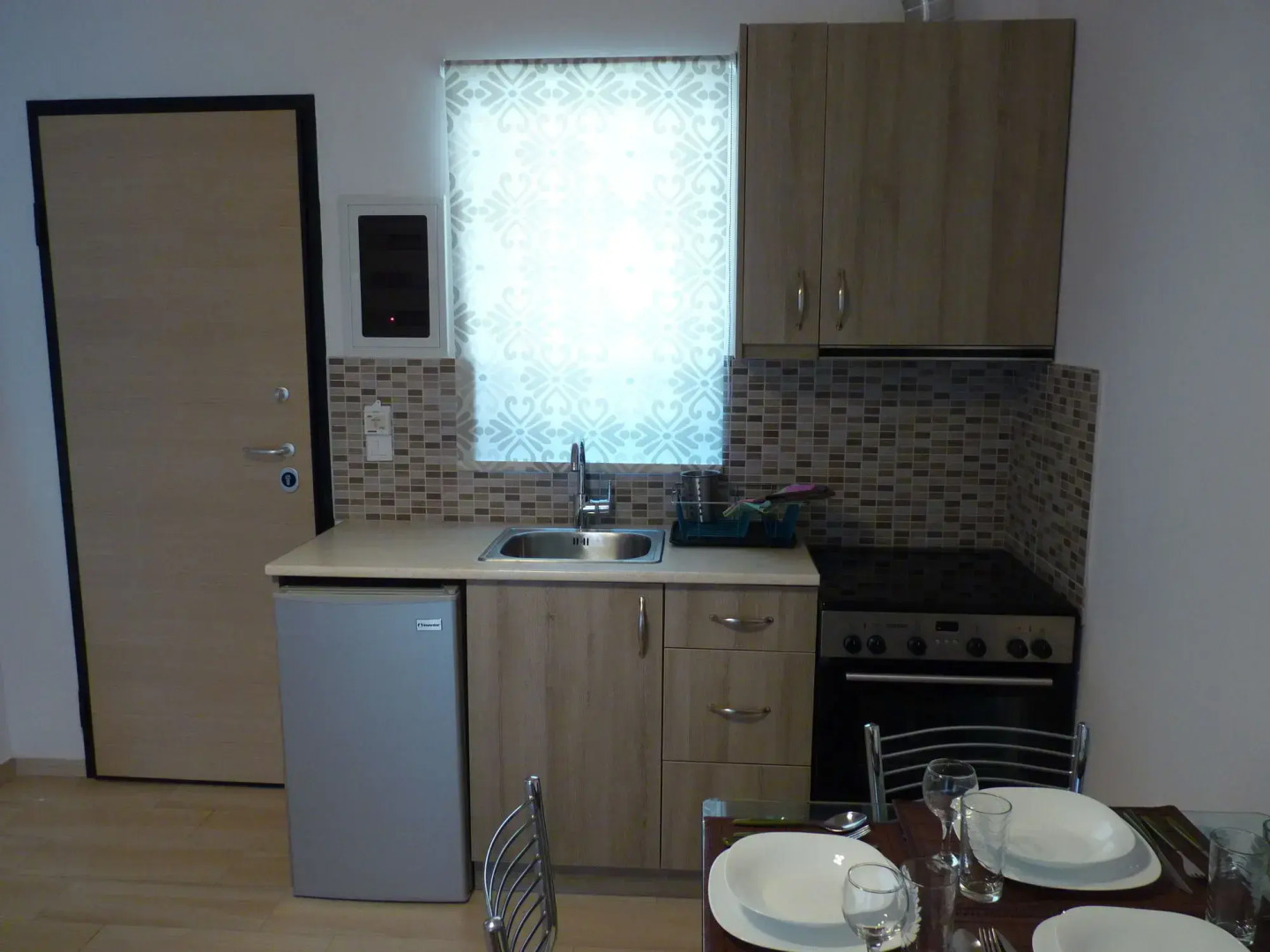 Ilianthos Apartments & Studios