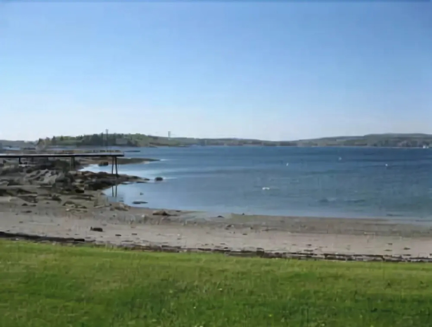 Point Field Cottage - One Bedroom Home