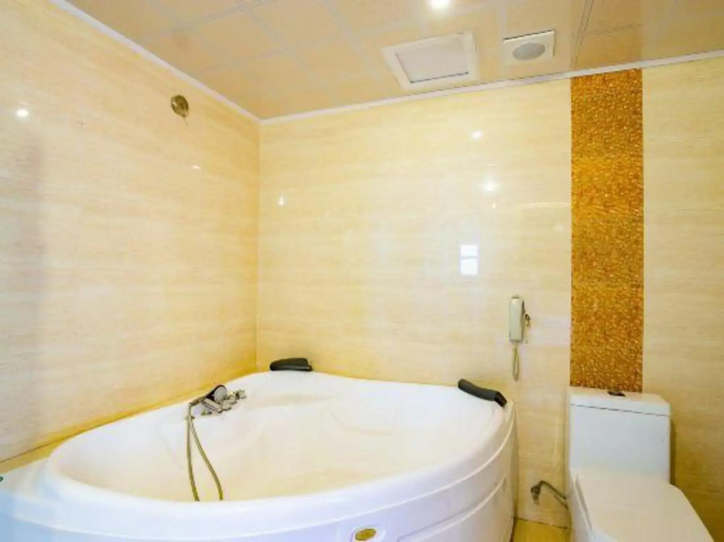 White Horse Hotel Xilinhot