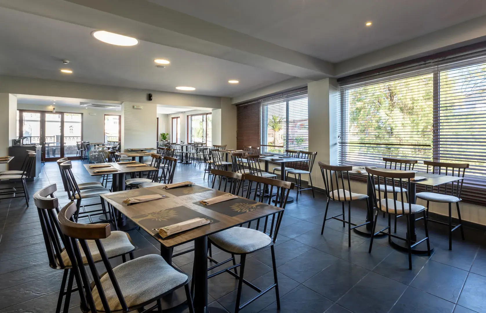 White Olive Premium Laganas - All Inclusive