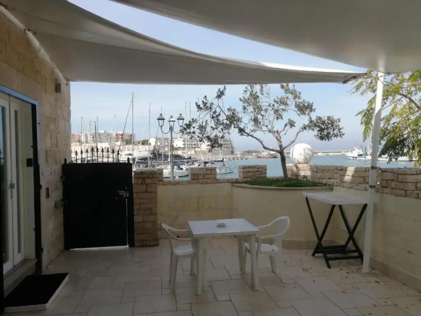 Tre metri Sopra il Mare