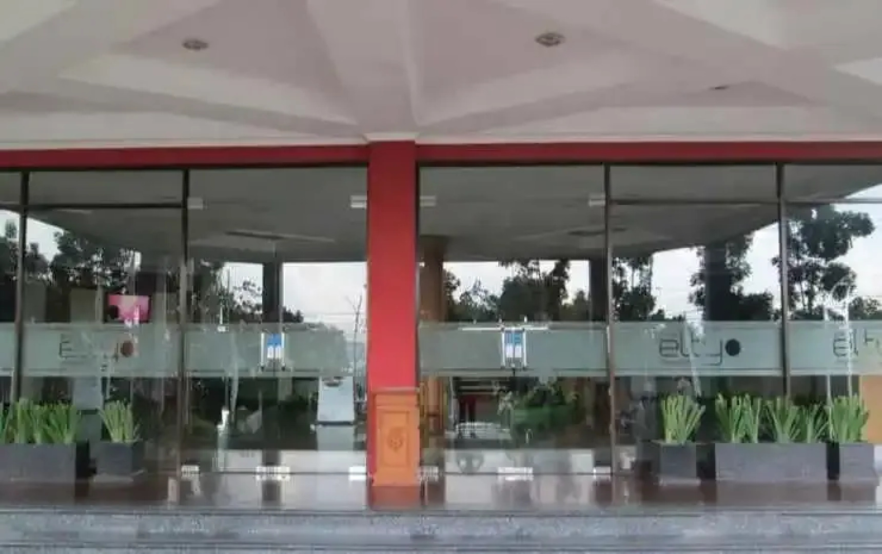 Grand Elty Singgasana Hotel