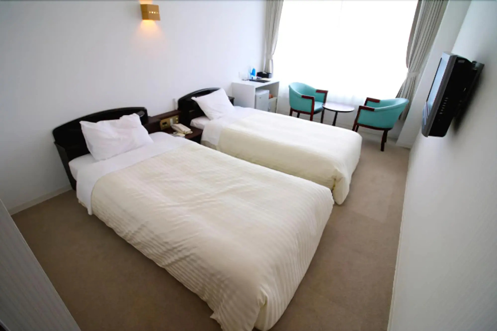 Lakeside Hot Spring Hotel Kunibiki