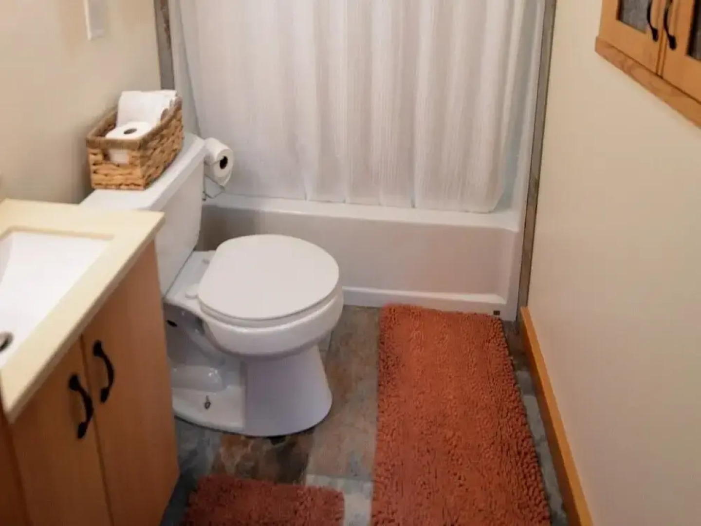 Carriage House Accommodations