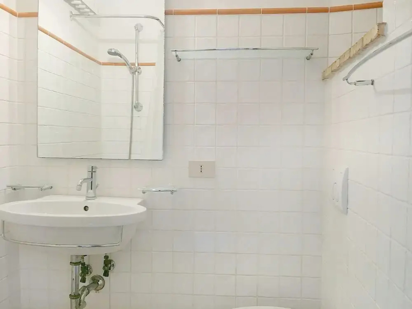 Villa in Sasso Pisano Wuith Garden