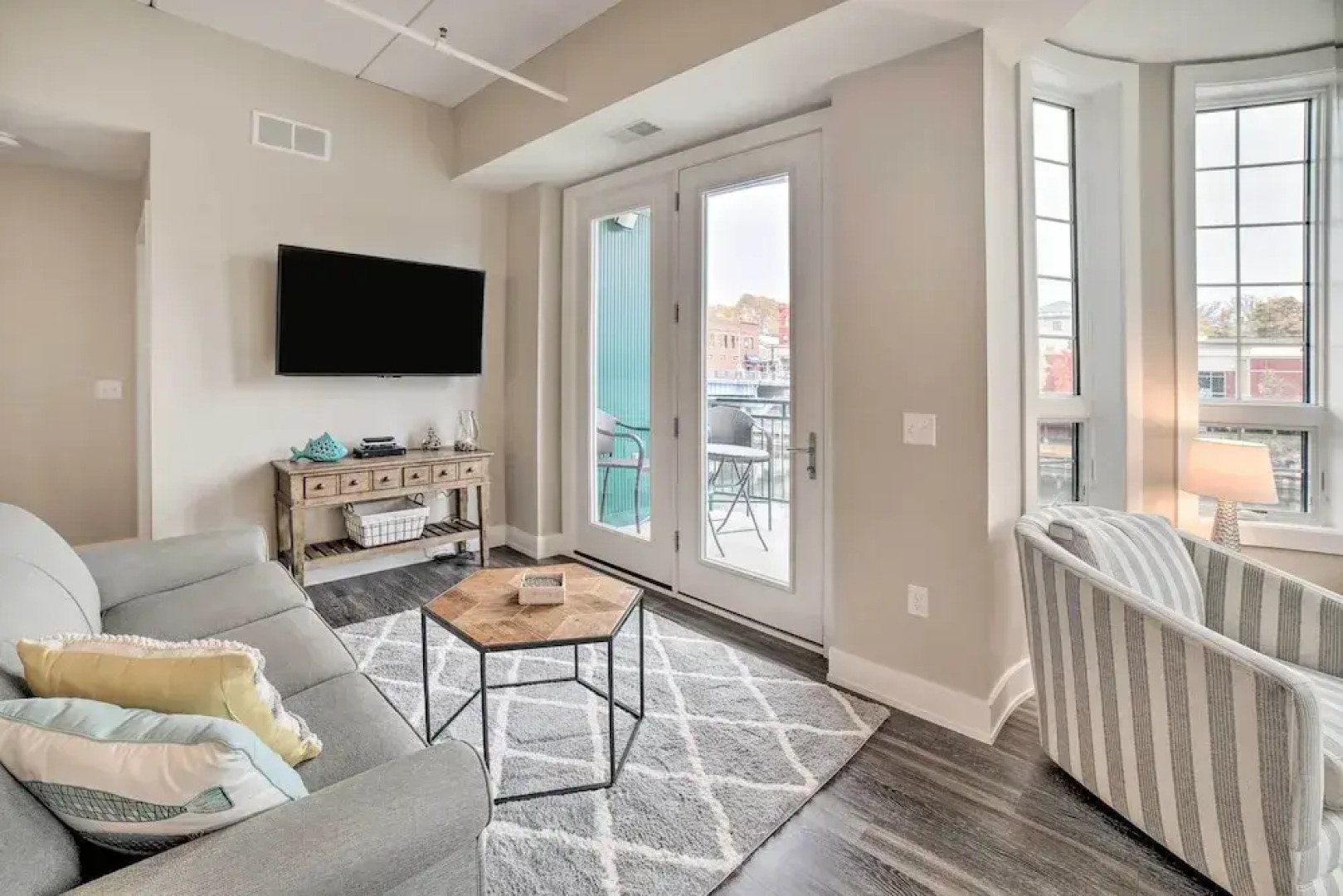 Luxe Manistee Condo w/ Balcony & River Views!