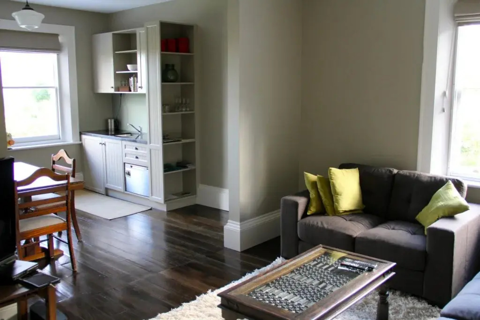 Old Bishop's Quarters