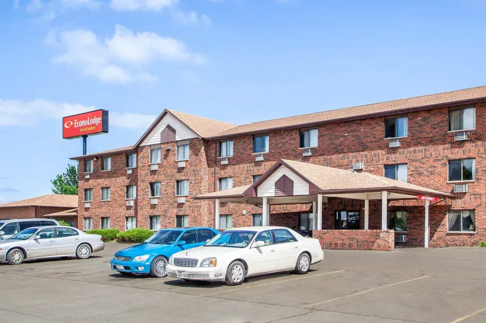Econo Lodge Inn & Suites Bettendorf