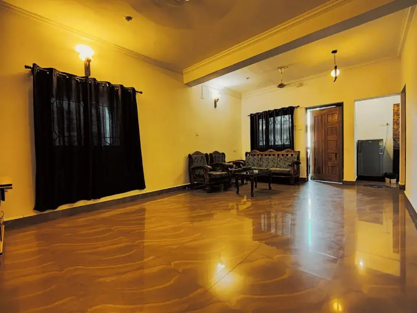 Candolim Glitter Sand