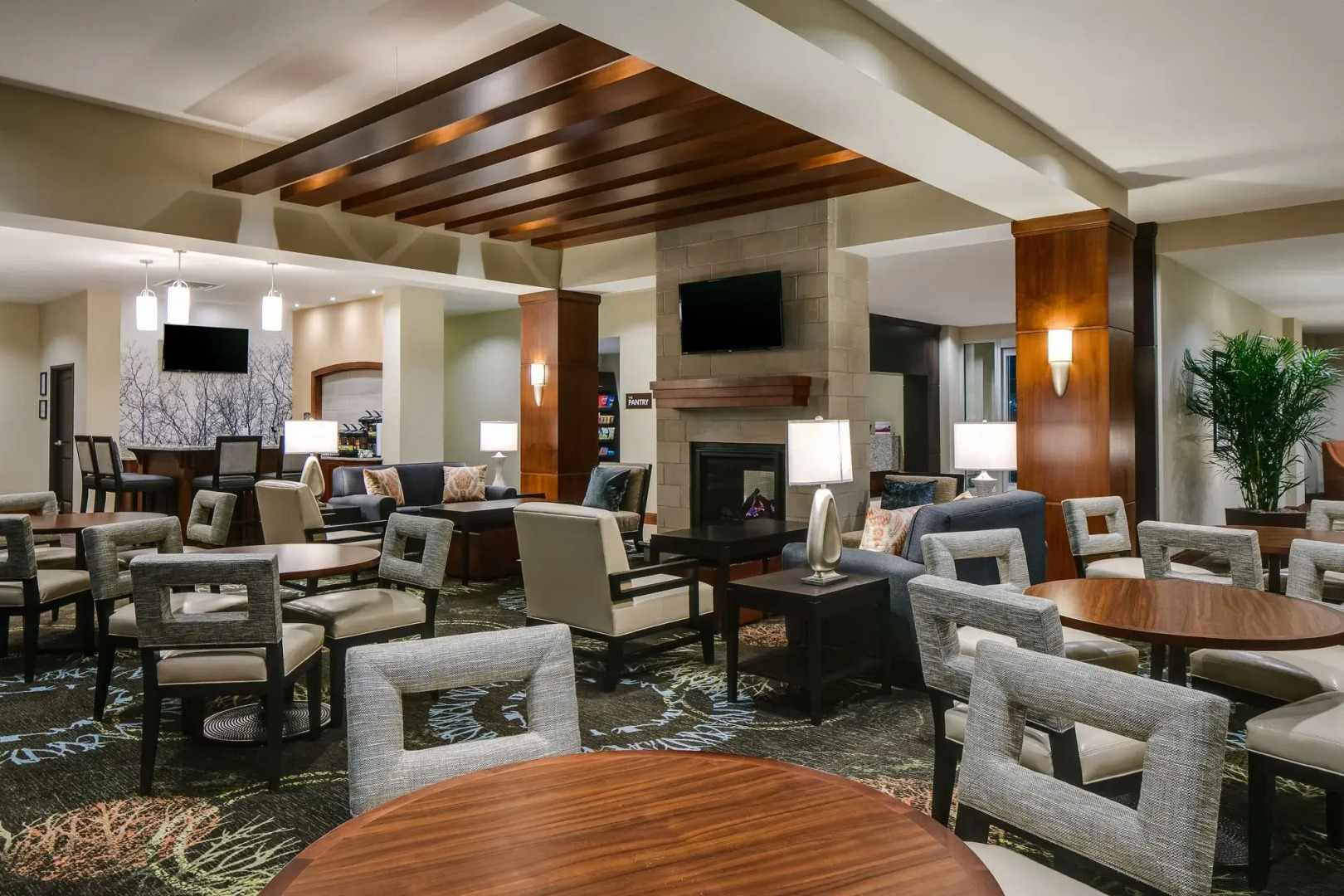 Staybridge Suites Des Moines Downtown by IHG