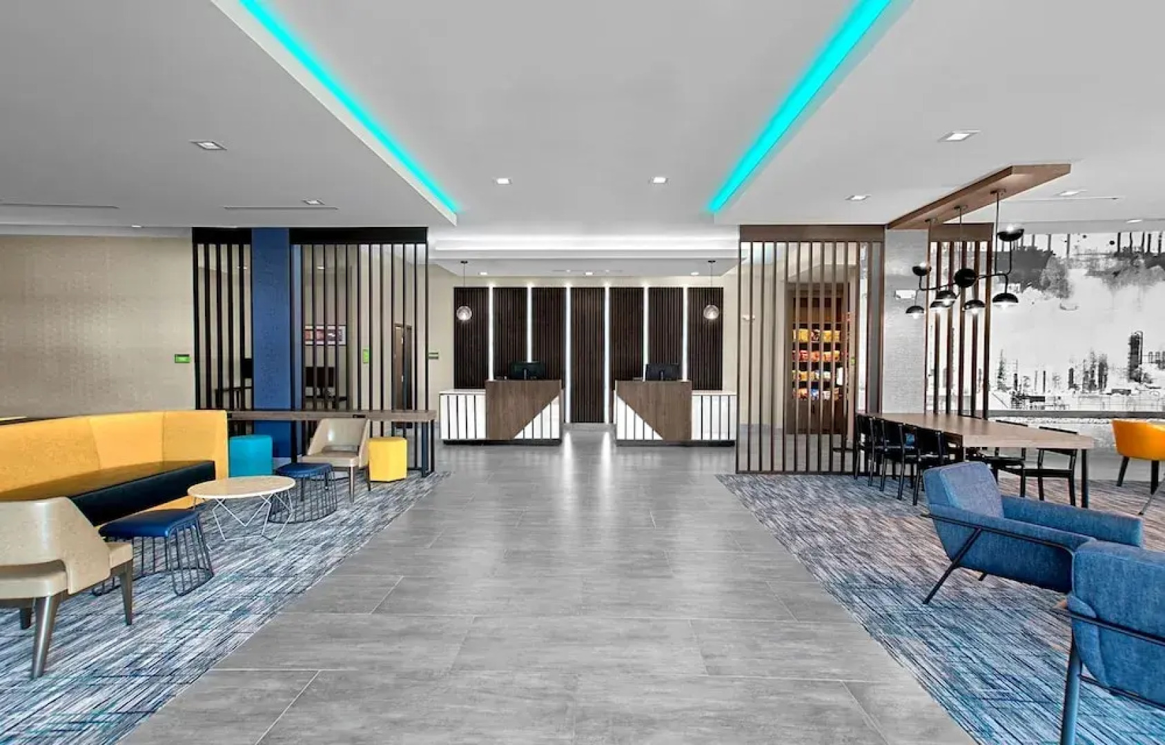 La Quinta Inn & Suites by Wyndham Texas City 45