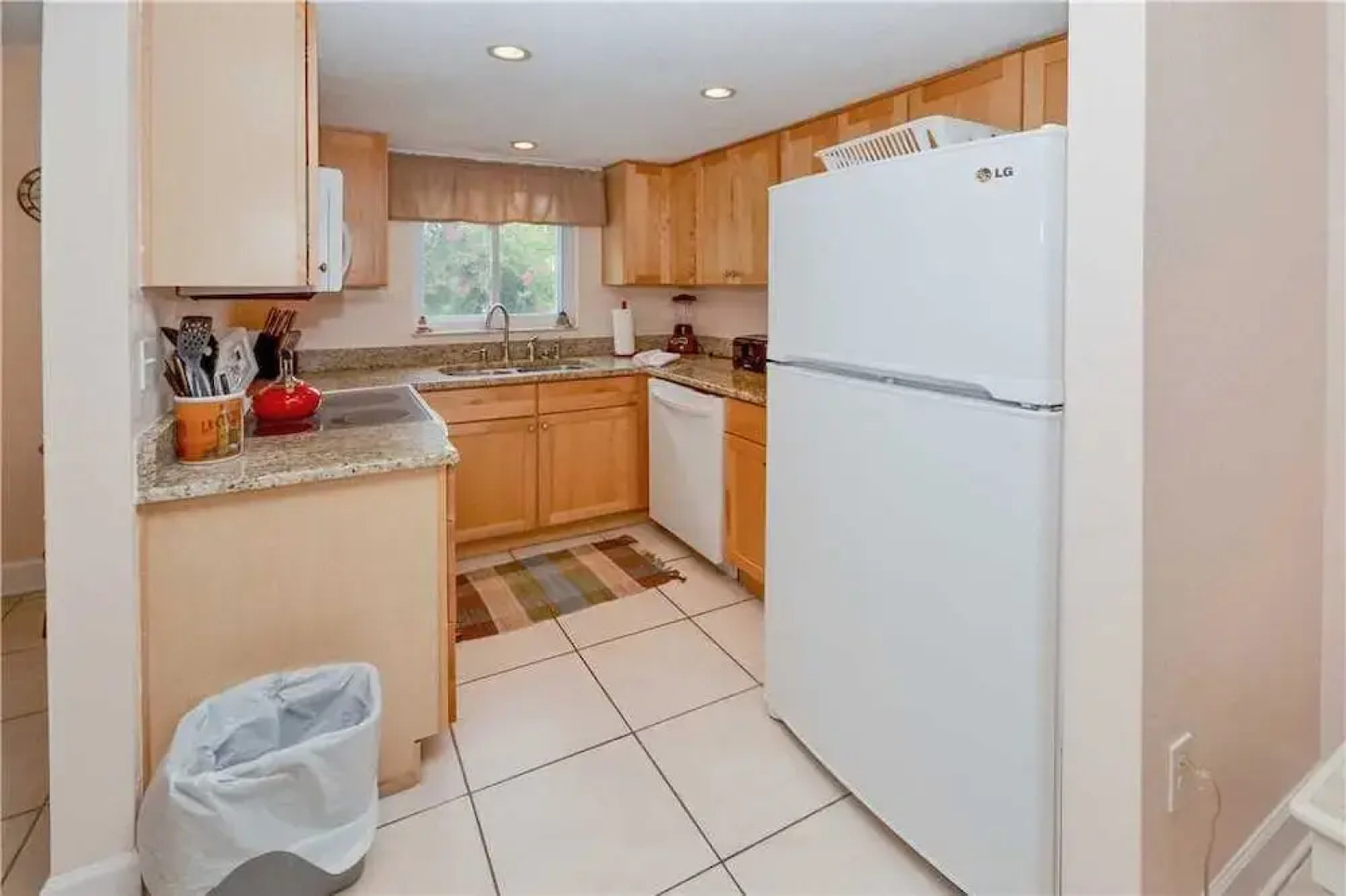 Waves 10 - Two Bedroom Condo