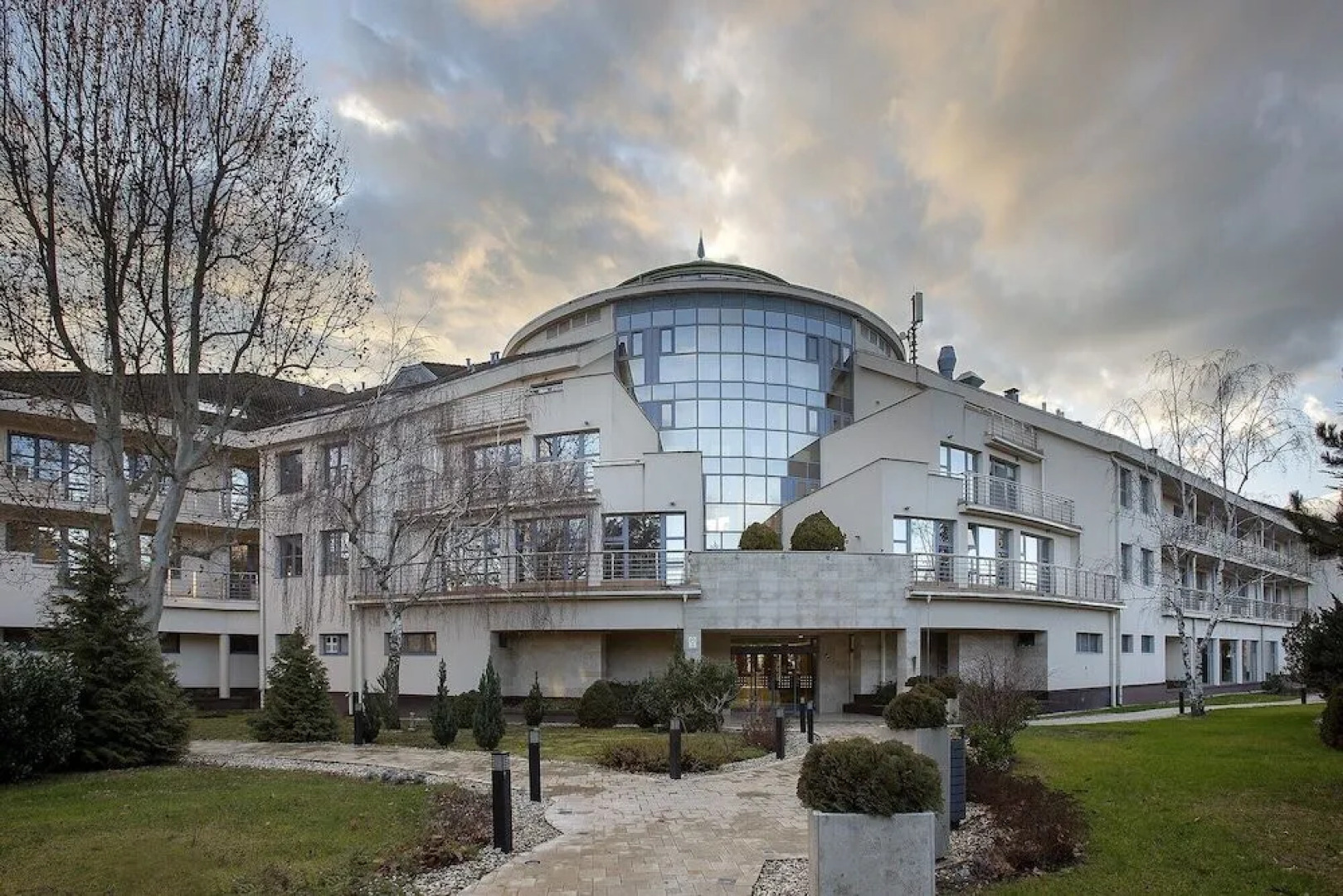 Kenese Bay Garden Resort & Conference