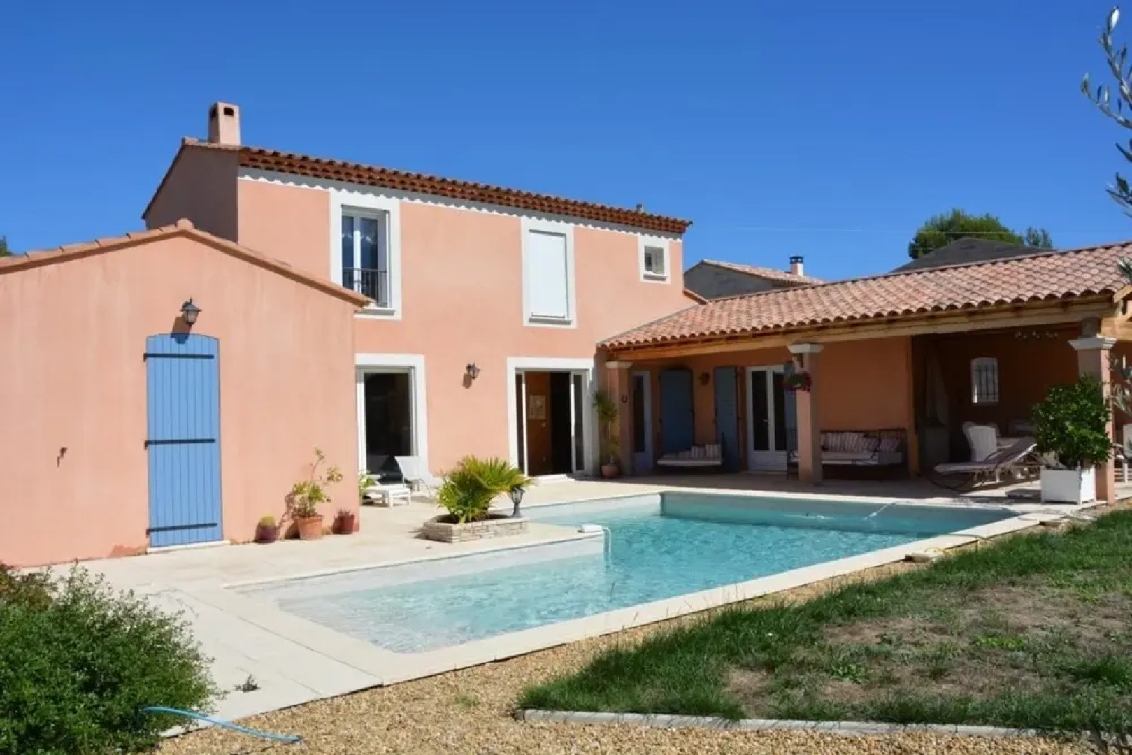 Villa With 3 Bedrooms in Villelaure, With Private Pool, Enclosed Garde