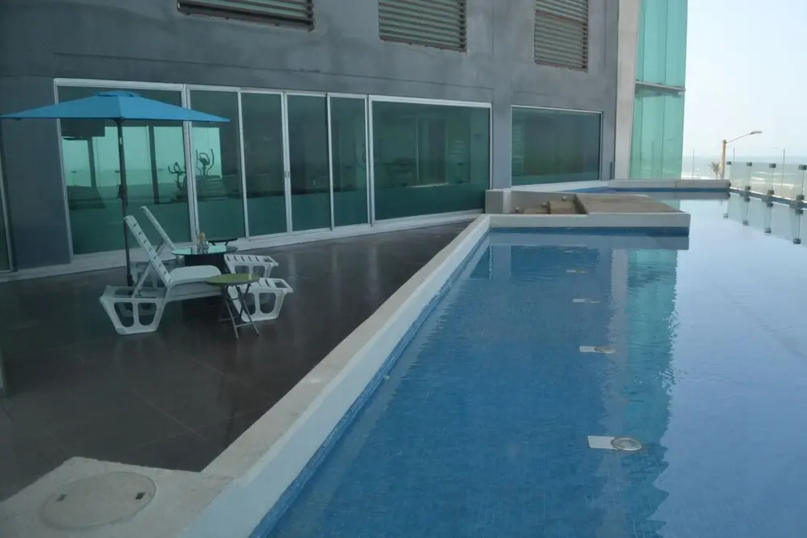 Quetzalcoatl Hotel & Suites Deluxe