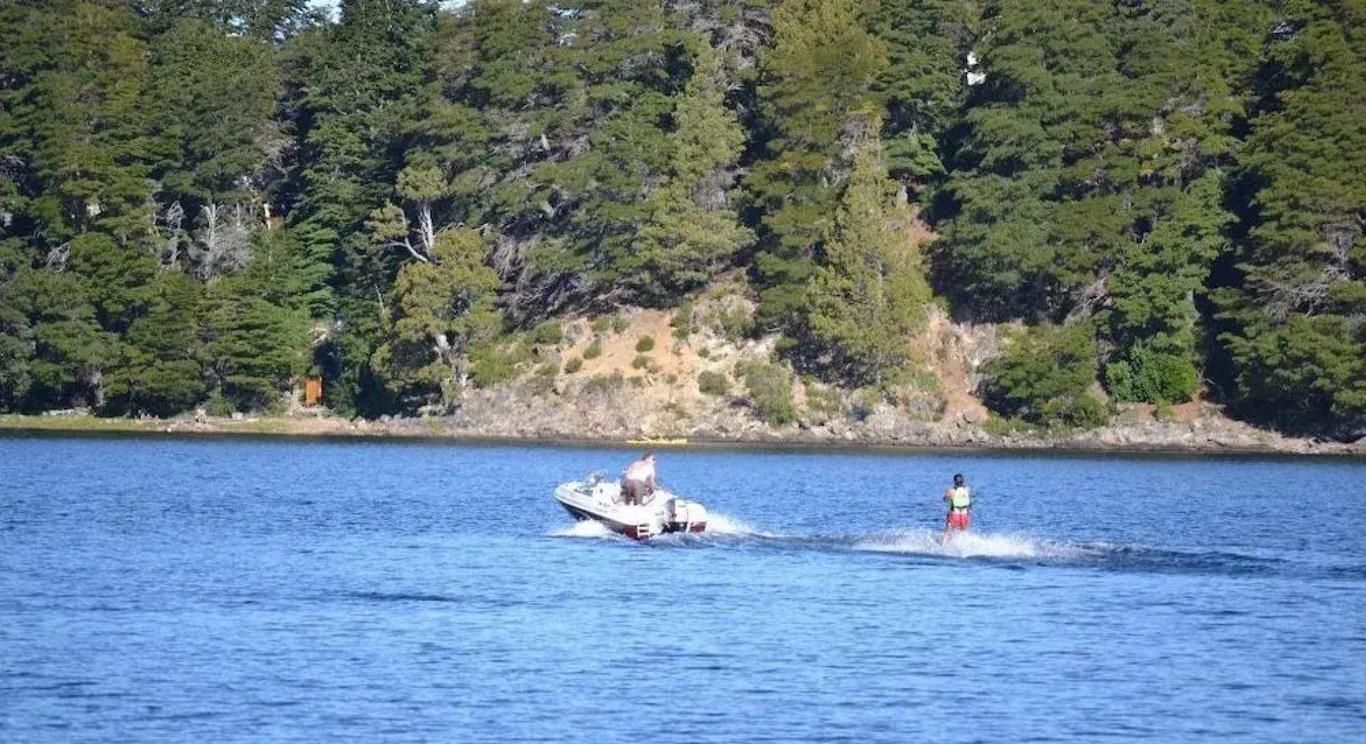 Caren - Cabanas & Suites