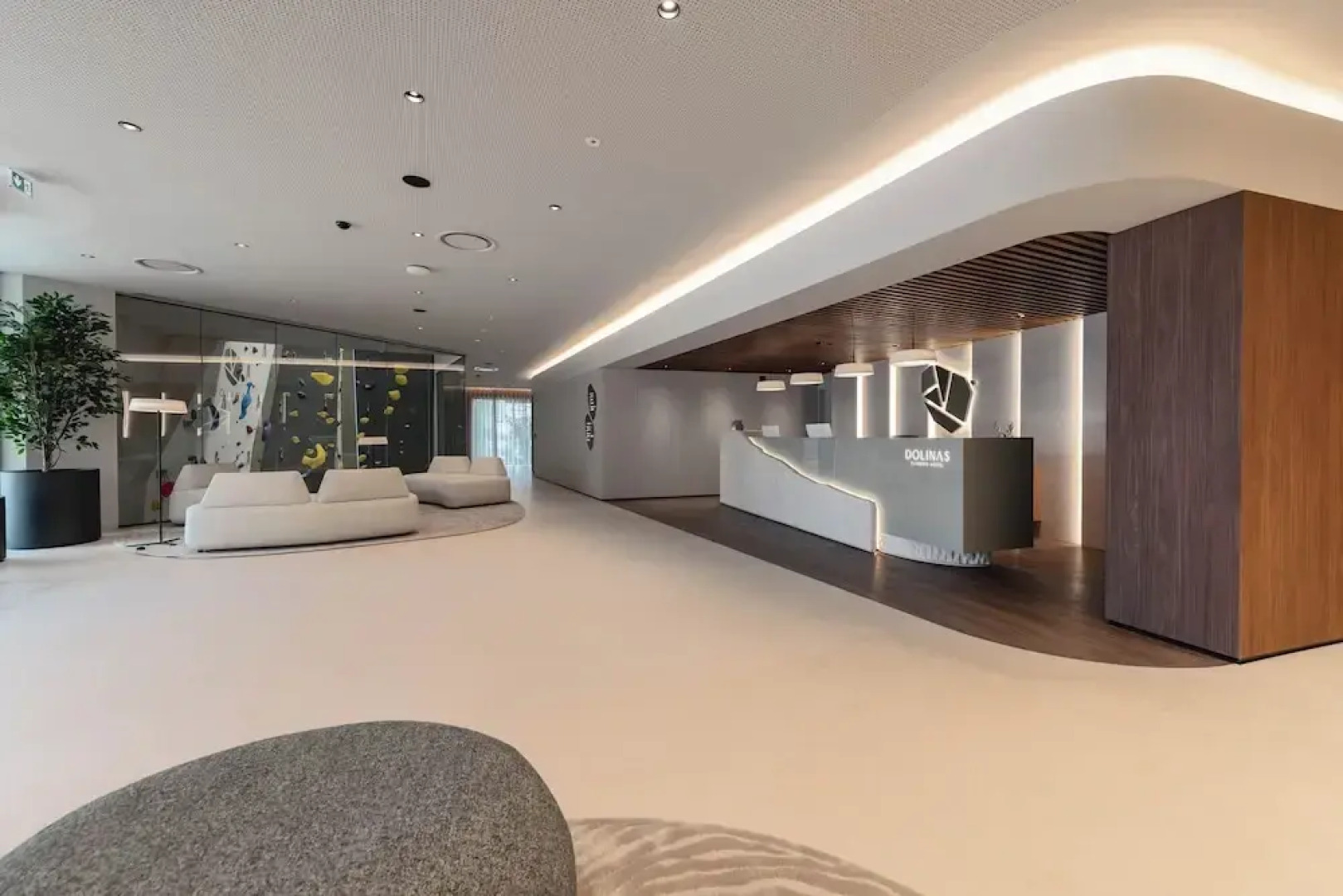 Dolinas Climbing Hotel