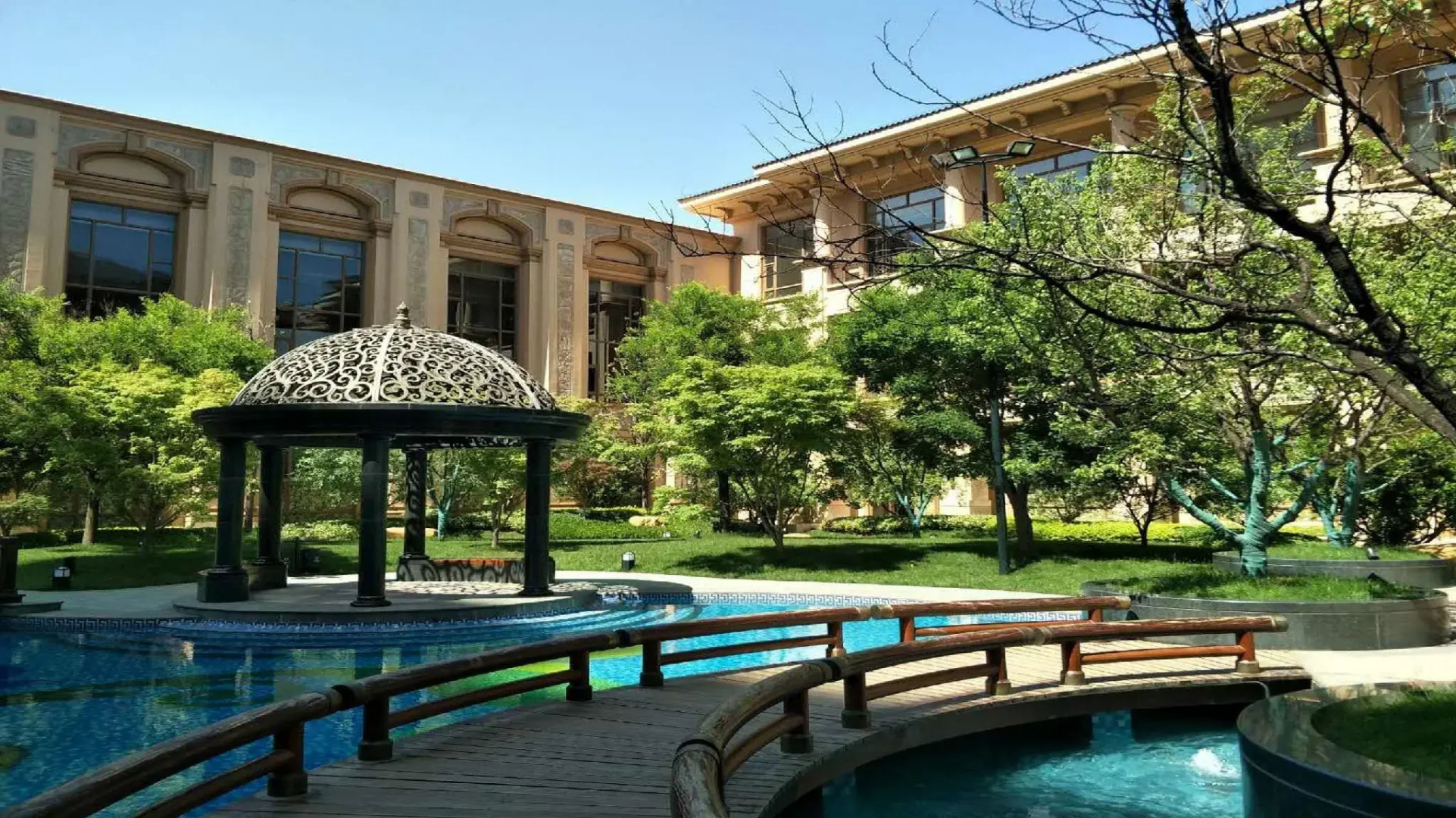 Chateau Star River Xian