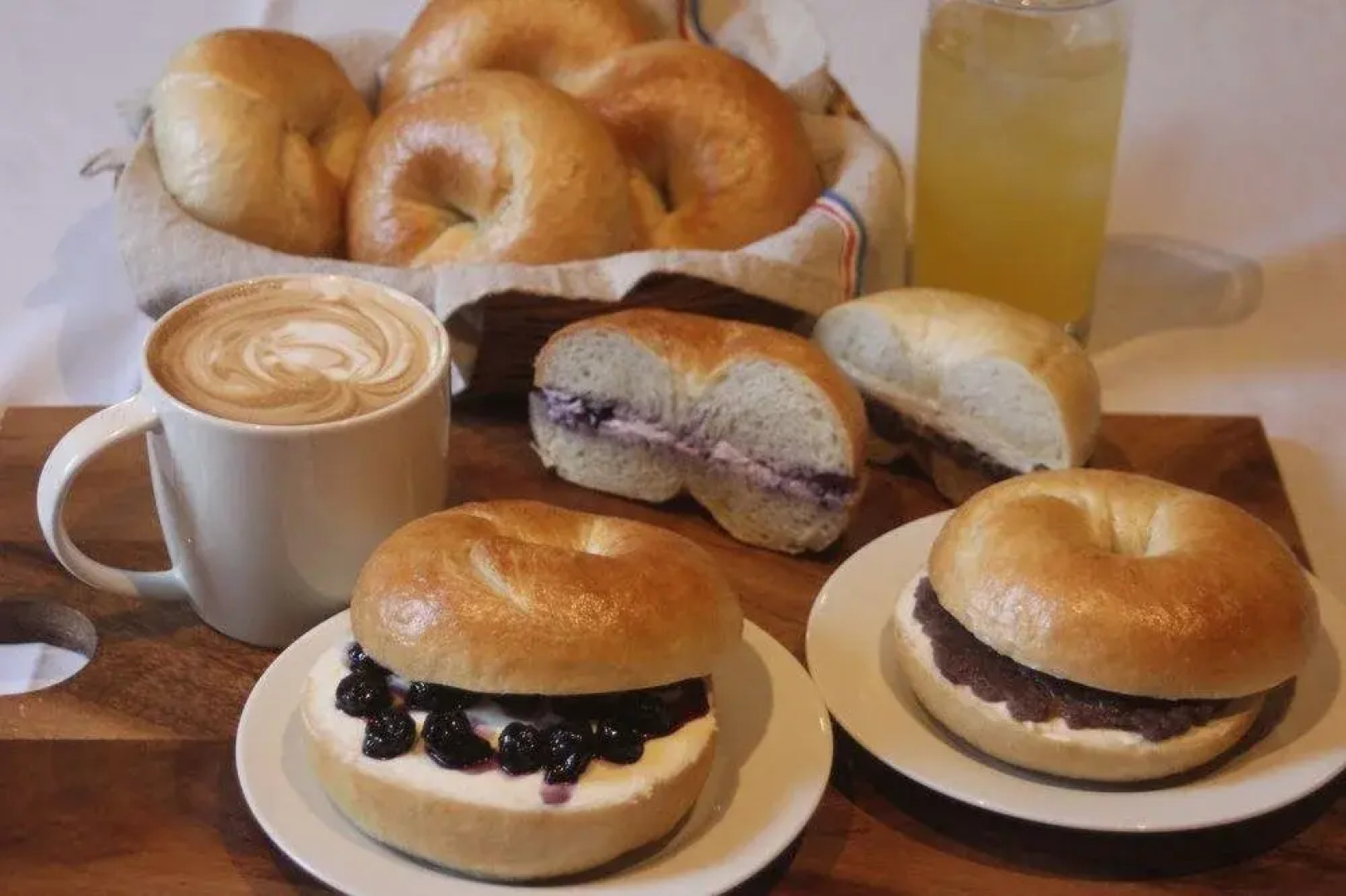 Guest House & Bar Freedom