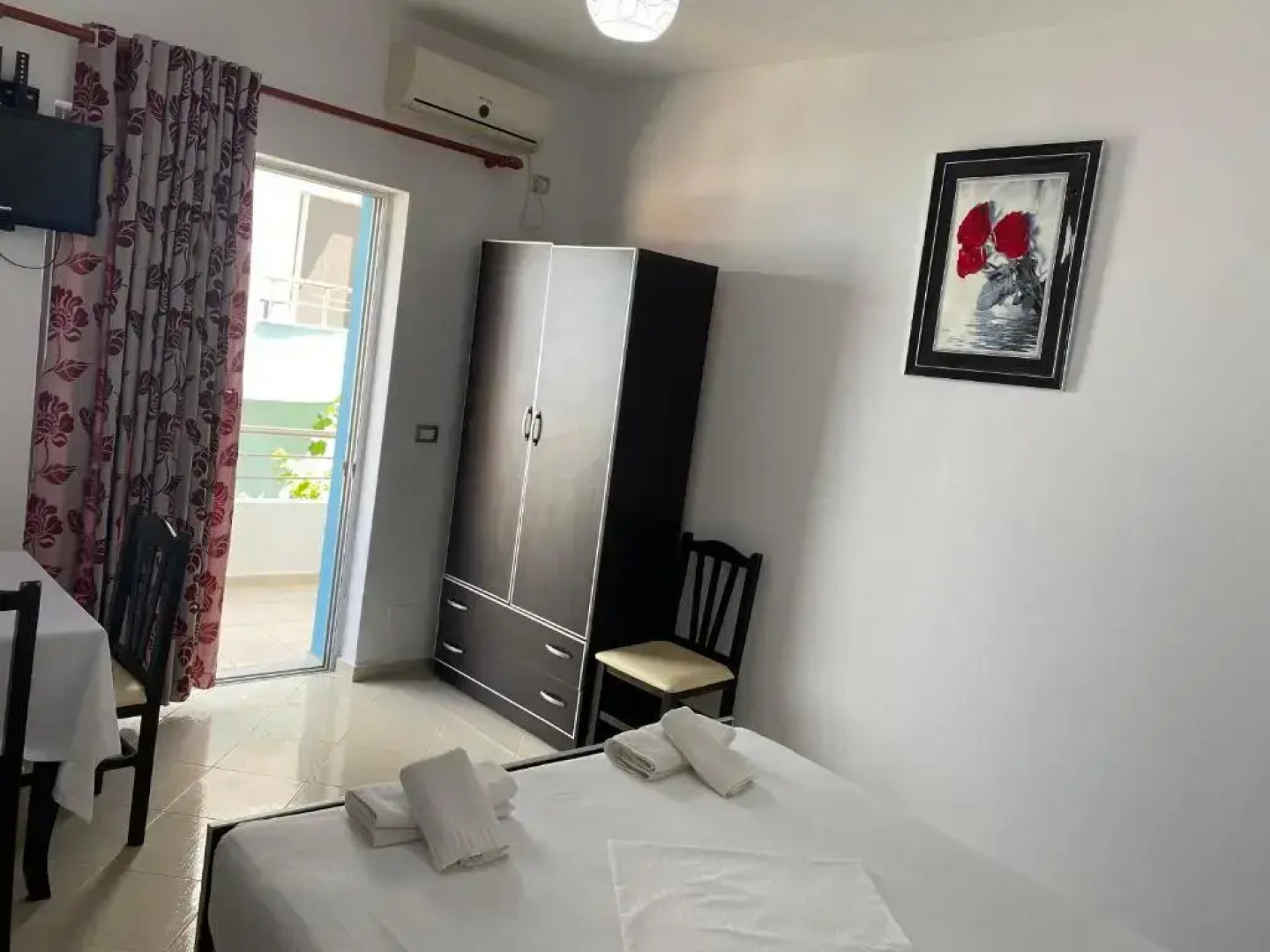 Esmeralda Hotel  Restaurant