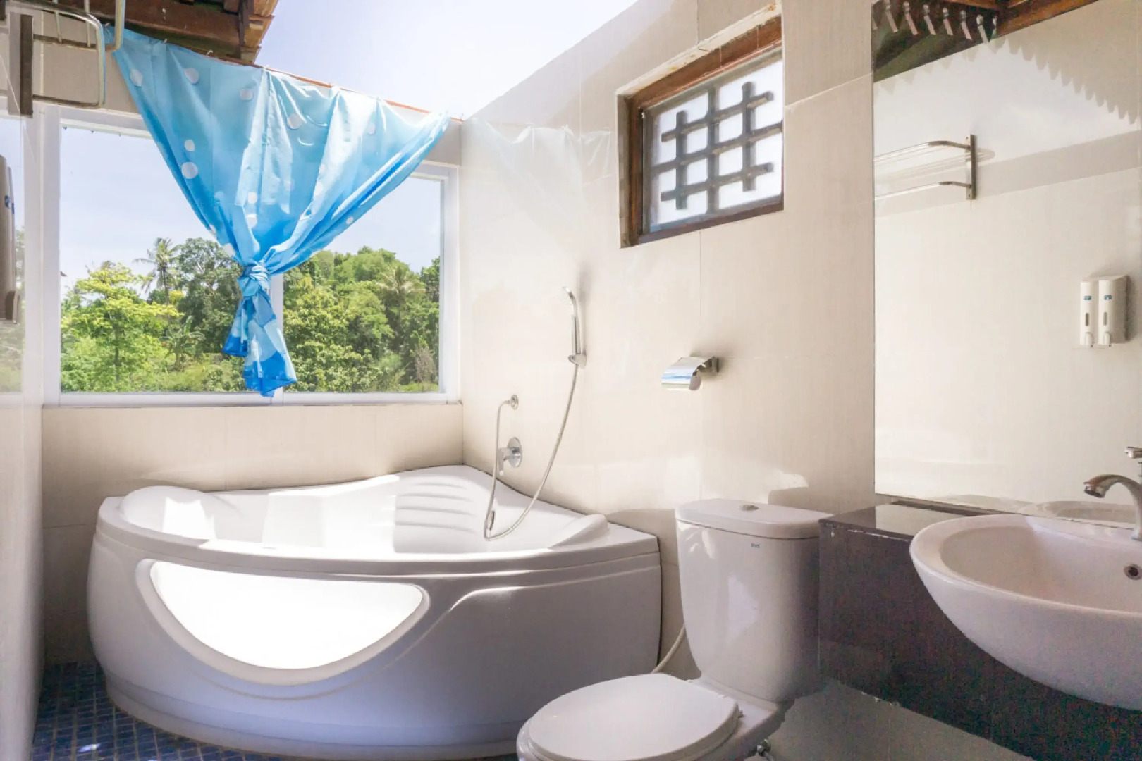 RedDoorz @ Tambolaka Sumba