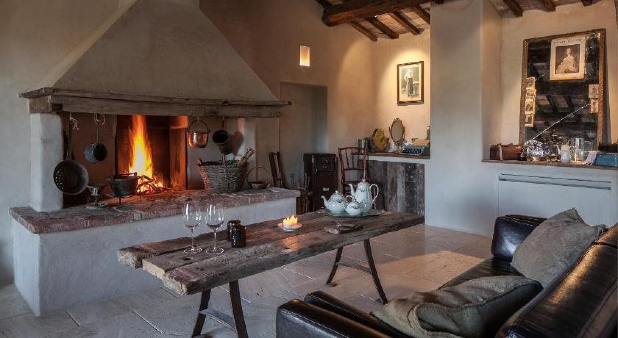 Follonico 4-Suite B&B