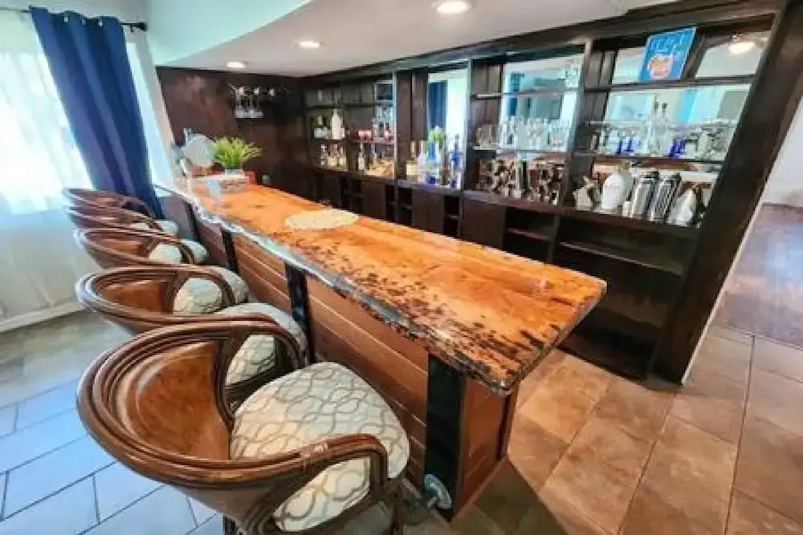 Cozy 4-Bedroom Beachside Home