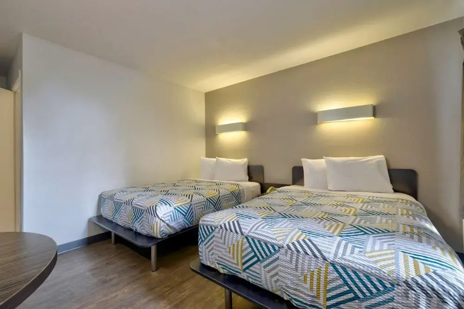 Travelodge/motel 6 Oshkosh