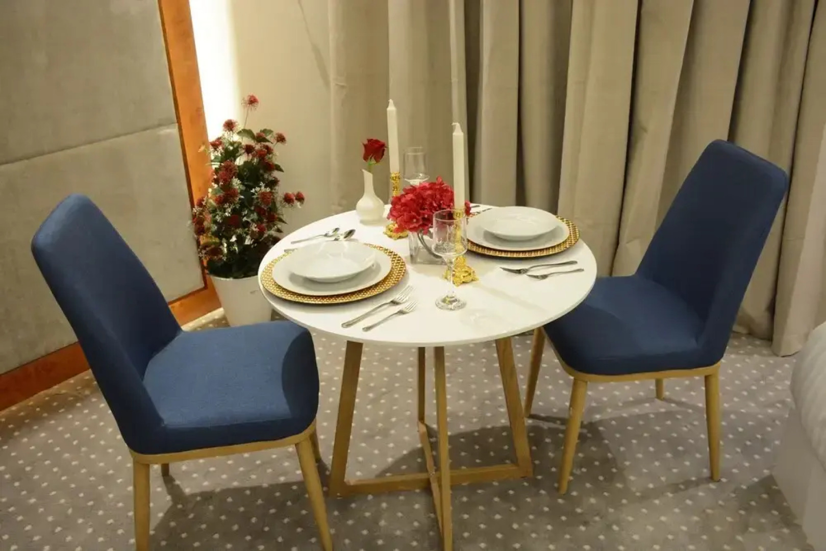 Al-Ewan Hotel Apartments