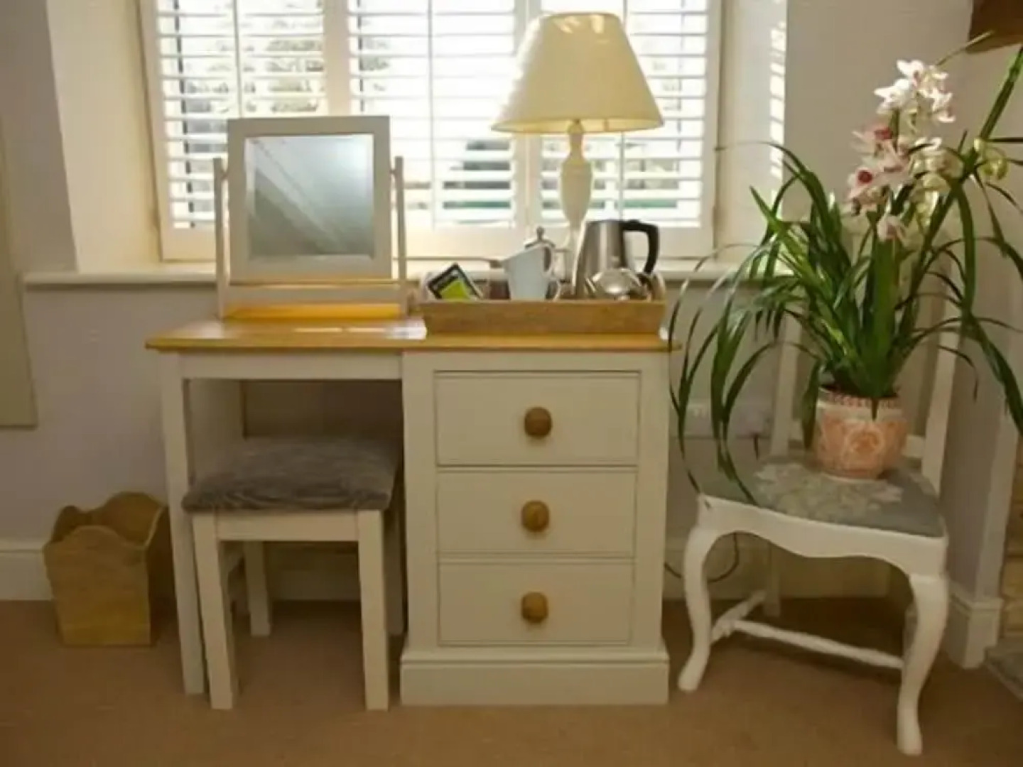 The Bell at Hampton Poyle