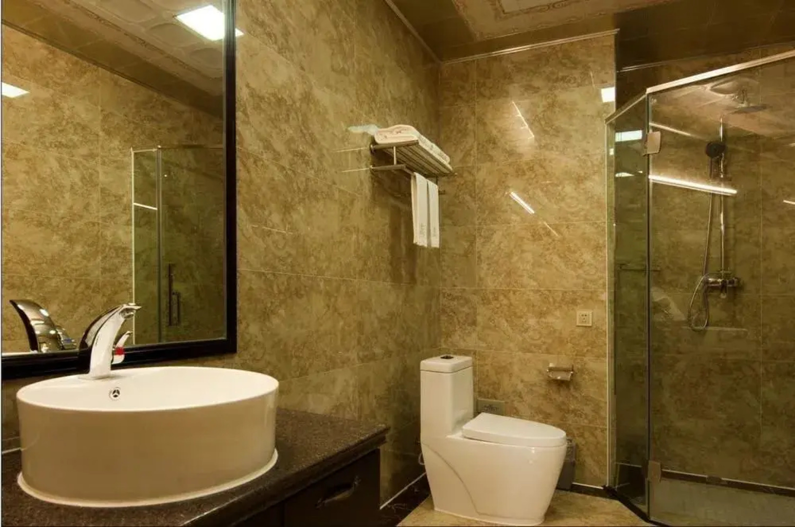 Bi Yun Tian Grand Hotel Tonghua