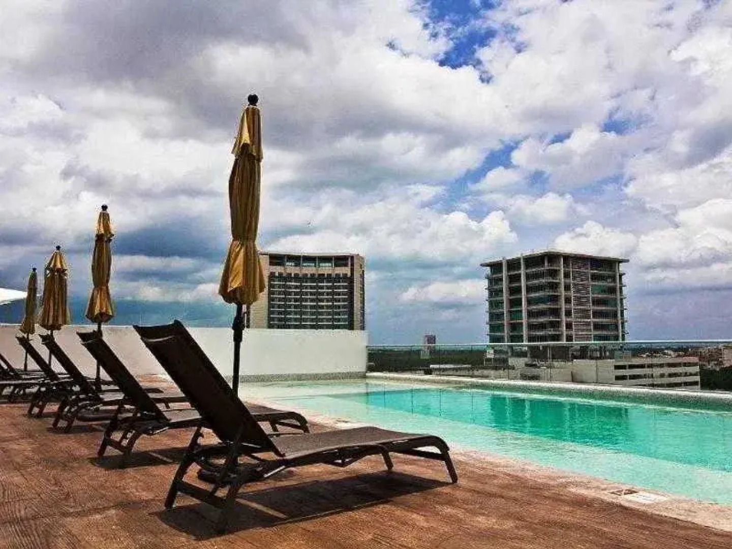 Barcelona Tower Suites