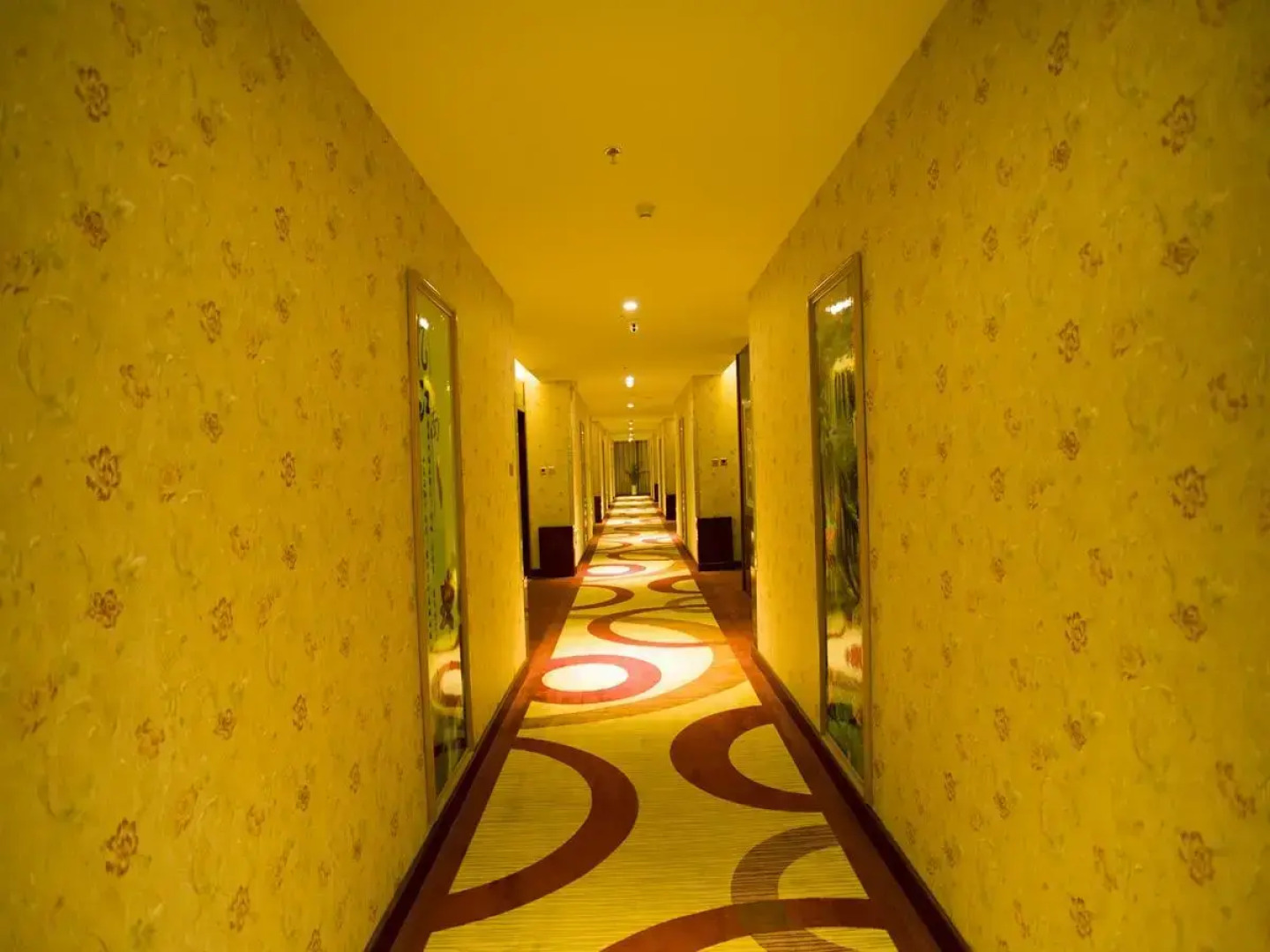 Super 8 Hotel Qitai TuanJie Nan Road