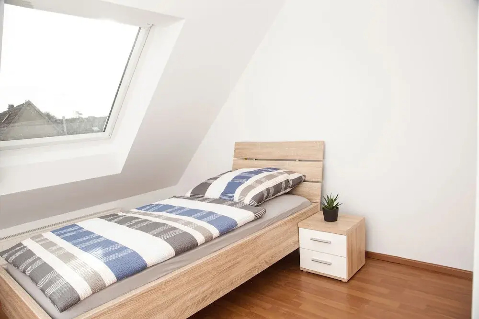 3 Lions Boarding House Stuttgart - kontaktloser Check-In