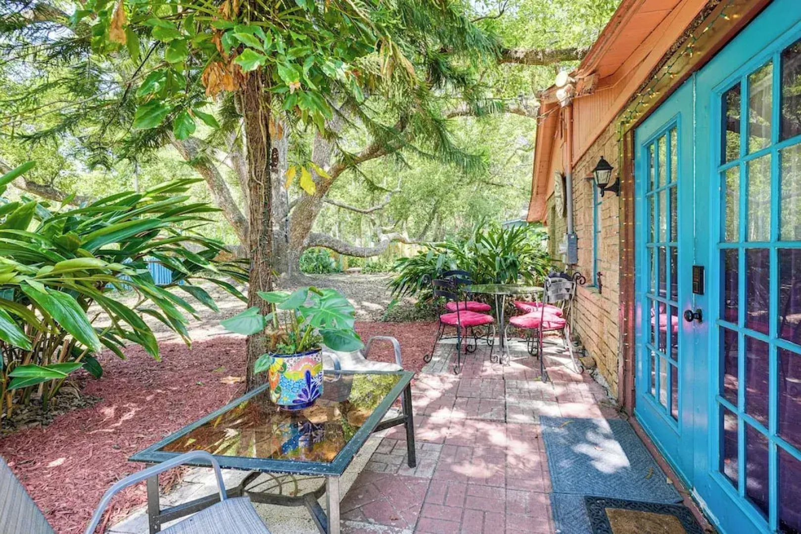 Near Tampa Attractions: Boho Bungalow on 20 Acres!