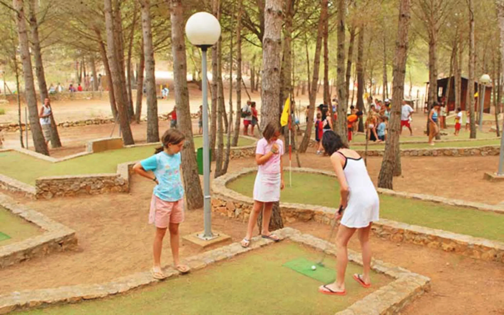 Ribes Apartamento con Jardín