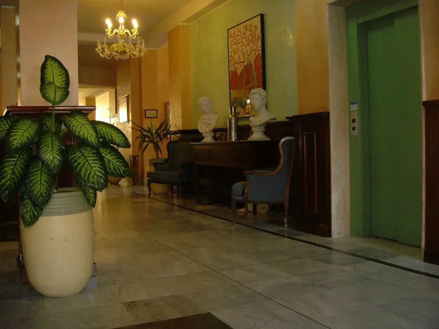 Club Malaspina Hotel